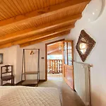 Casa Nel Centro Storico Di Hébergement de vacances