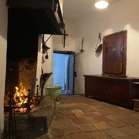Casa Nel Centro Storico Di Casa de Férias Borno