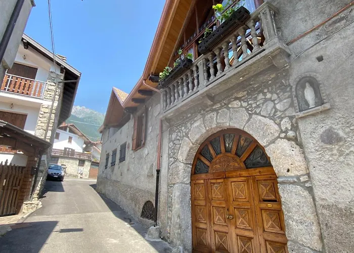 Casa Nel Centro Storico Di 펜션